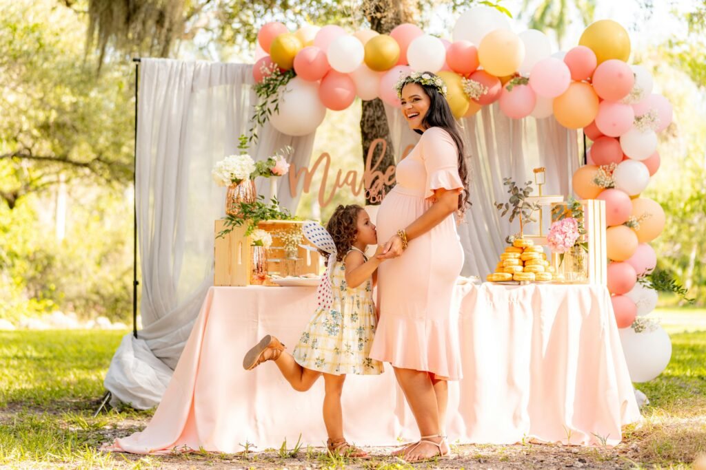 Best Baby Shower Dresses :  8 Stylish Choices