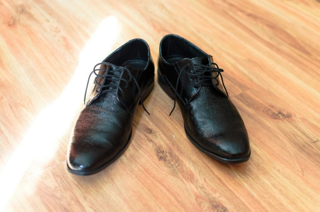 7 Essential Formal Shoes for Men : Step up your style